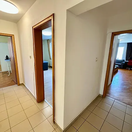 Central District 3 Bedroom Place Apartmán