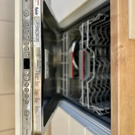 Central District 3 Bedroom Place *